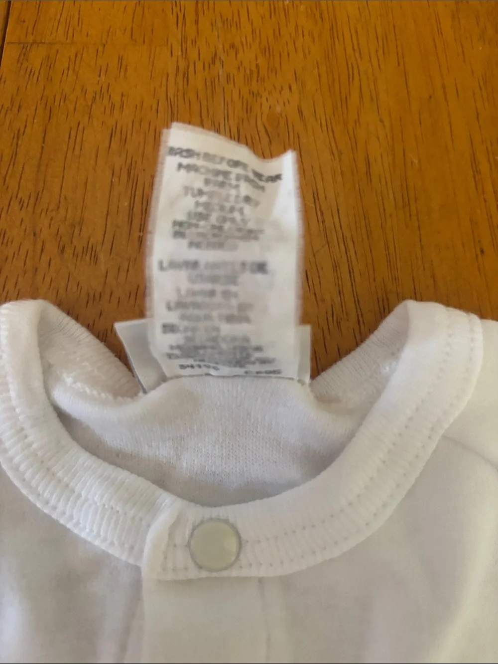 Vintage Carters White Baby One-Piece Romper w/ Bunny Embroidery 3-6 mo 12-18 lbs - Picture 6 of 8